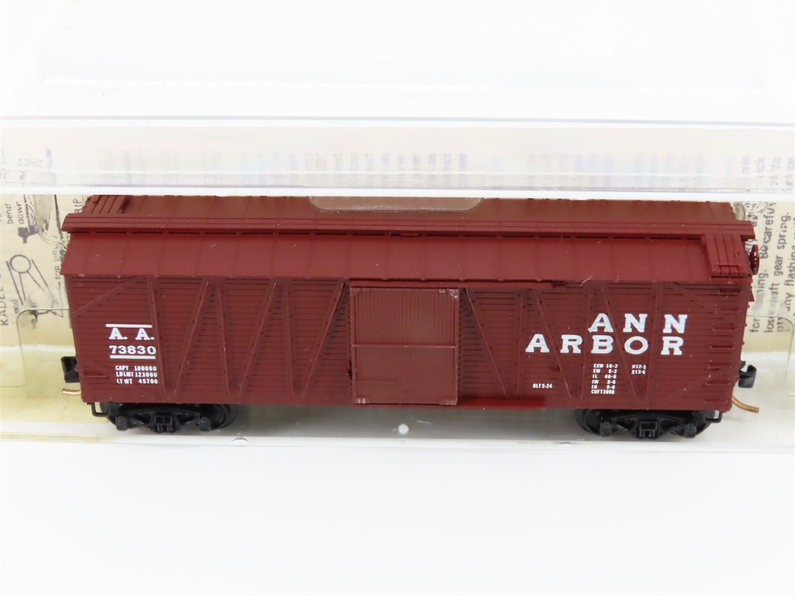 N Scale Kadee Micro-Trains MTL 28100 AA Ann Arbor 40' Single Door Box Car #73830
