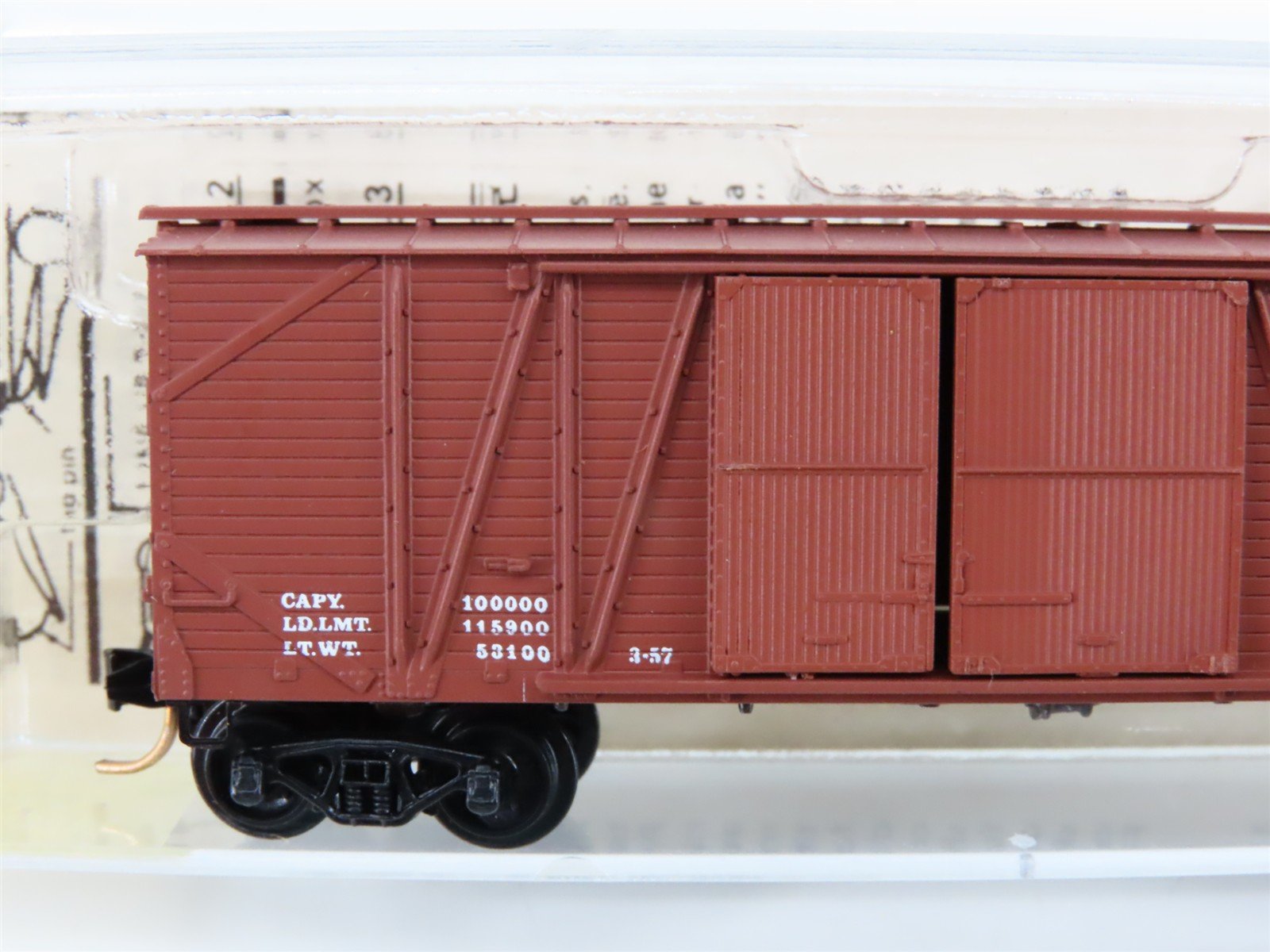 N Scale Kadee Micro-Trains MTL 29000 Dimensional Data 40' 1-1/2 Door Box Car
