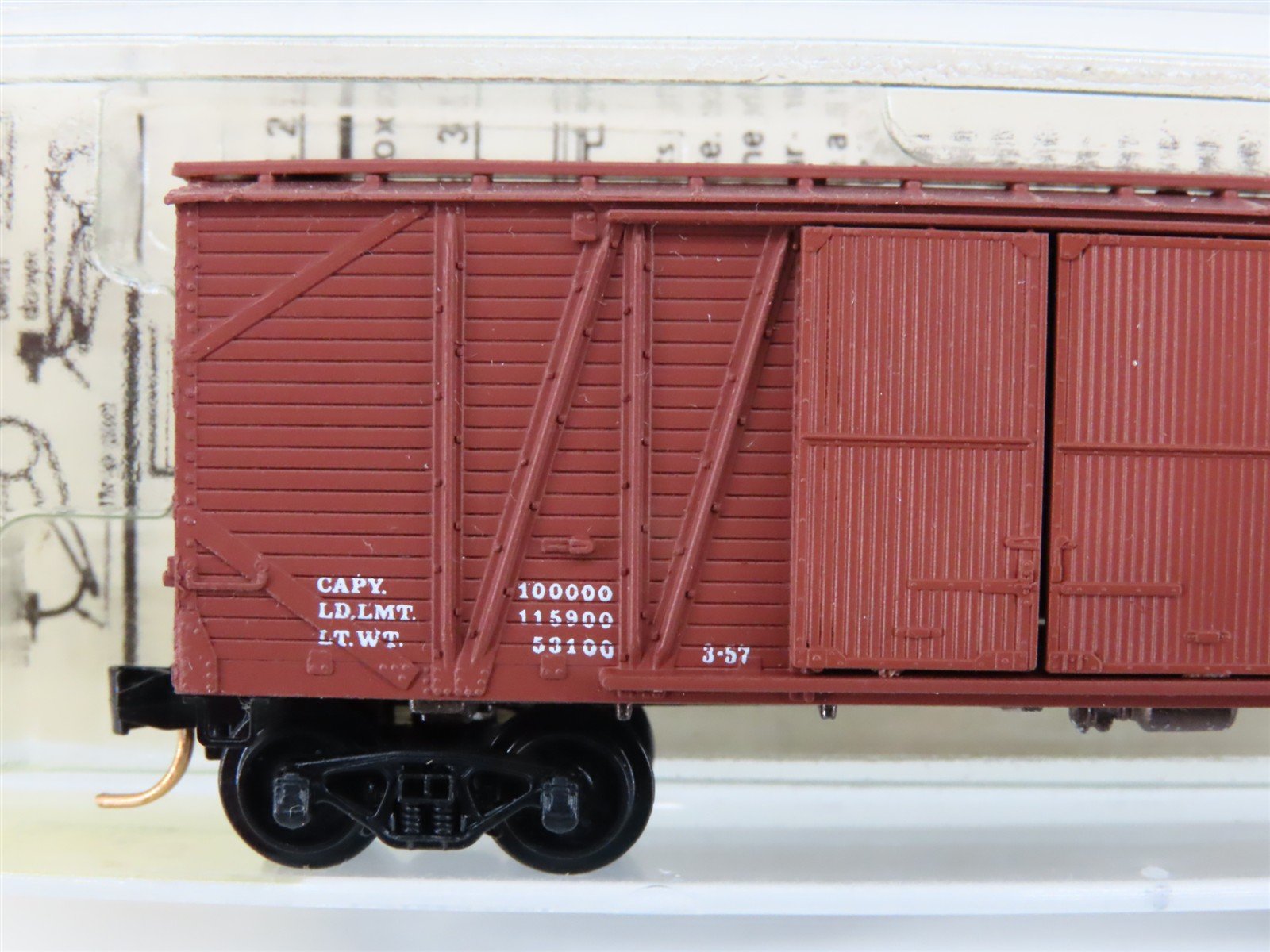 N Scale Kadee Micro-Trains MTL 29000 Dimensional Data 40' 1-1/2 Door Box Car