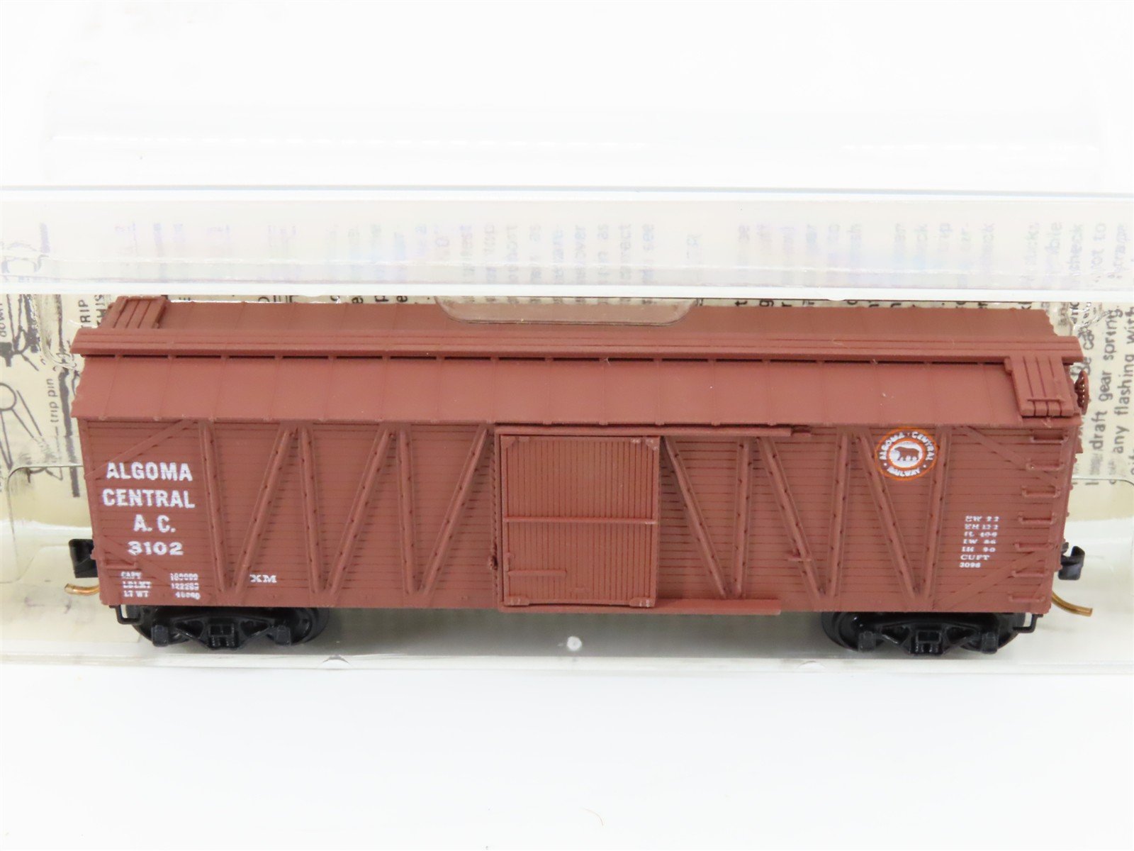 N Scale Kadee Micro-Trains MTL 28060 AC Algoma Central 40' Box Car #3102