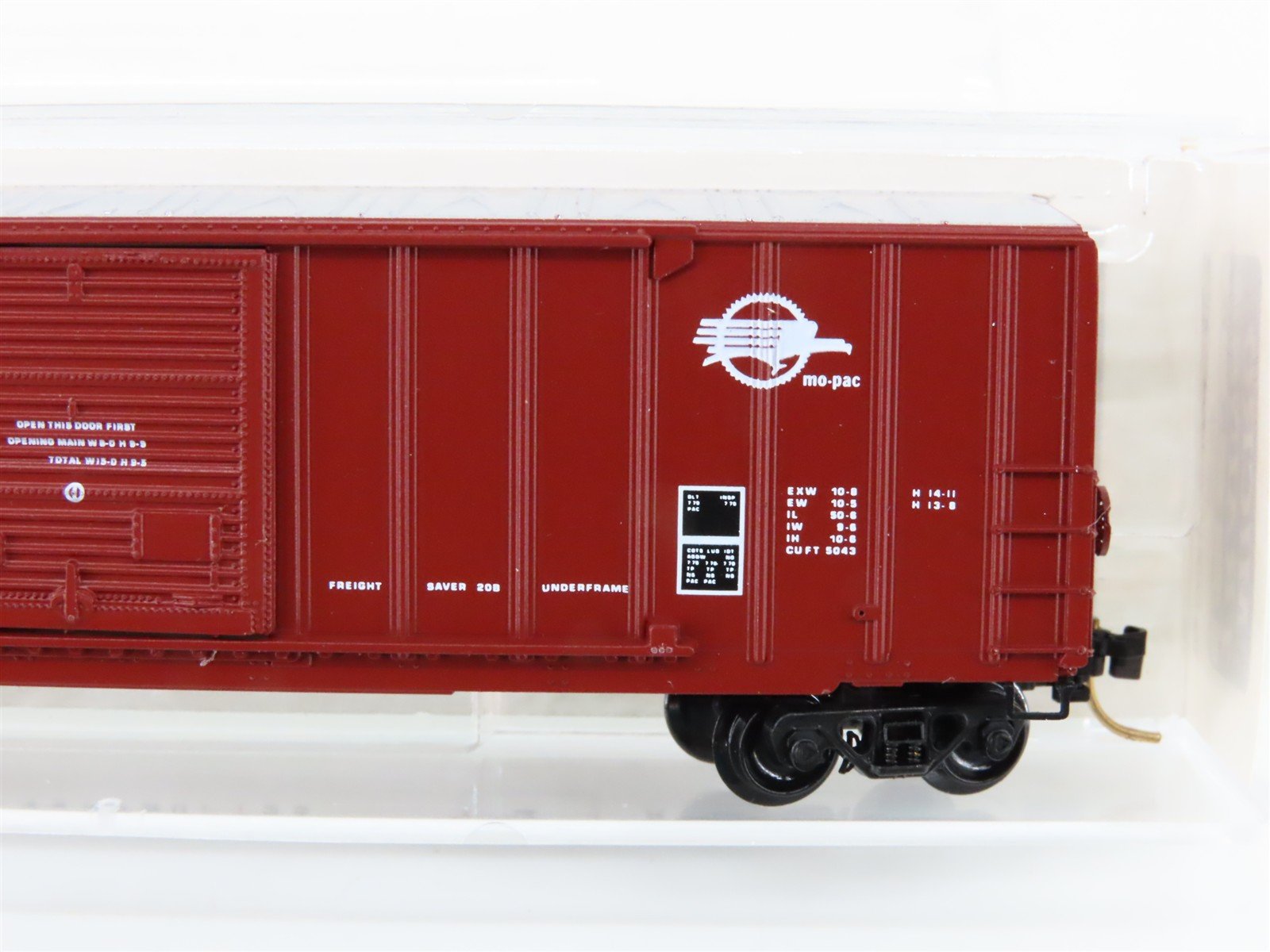 N Scale Micro-Trains MTL 26040 MP Missouri Pacific Mo-Pac 50' Box Car #367926