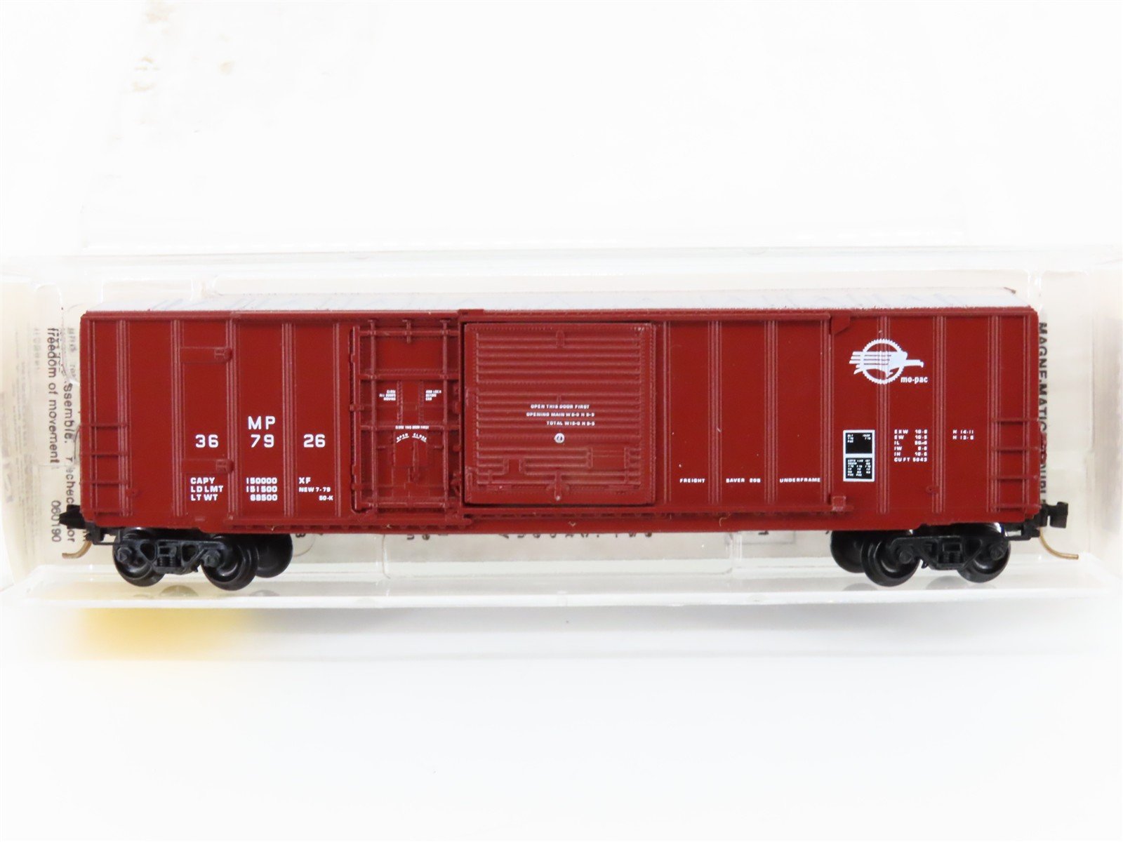 N Scale Micro-Trains MTL 26040 MP Missouri Pacific Mo-Pac 50' Box Car #367926