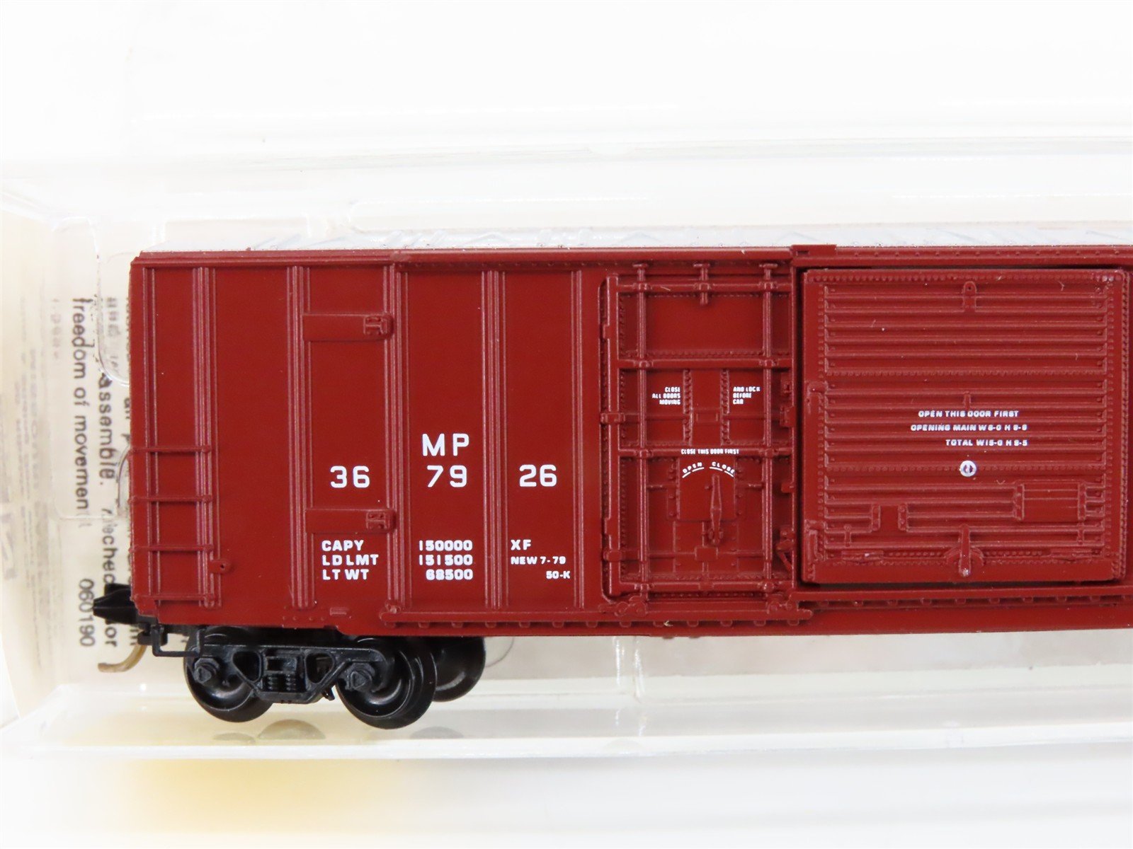 N Scale Micro-Trains MTL 26040 MP Missouri Pacific Mo-Pac 50' Box Car #367926