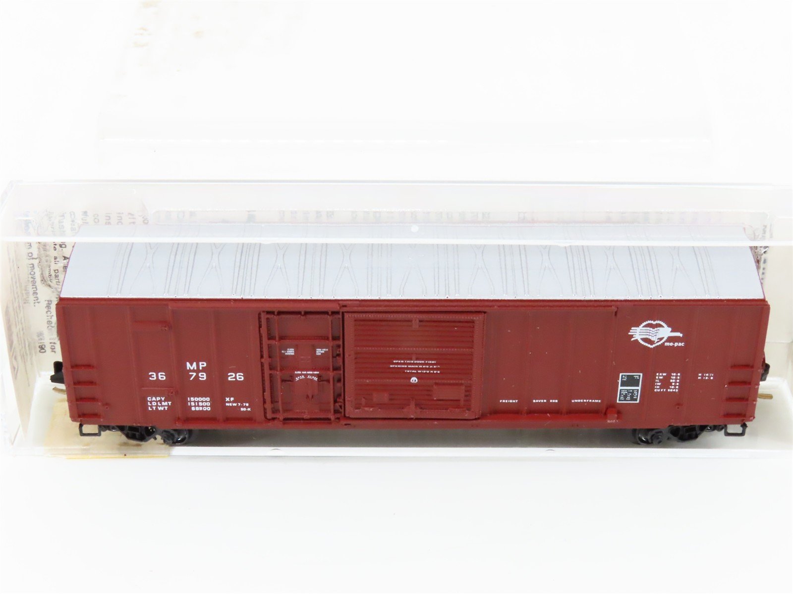 N Scale Micro-Trains MTL 26040 MP Missouri Pacific Mo-Pac 50' Box Car #367926