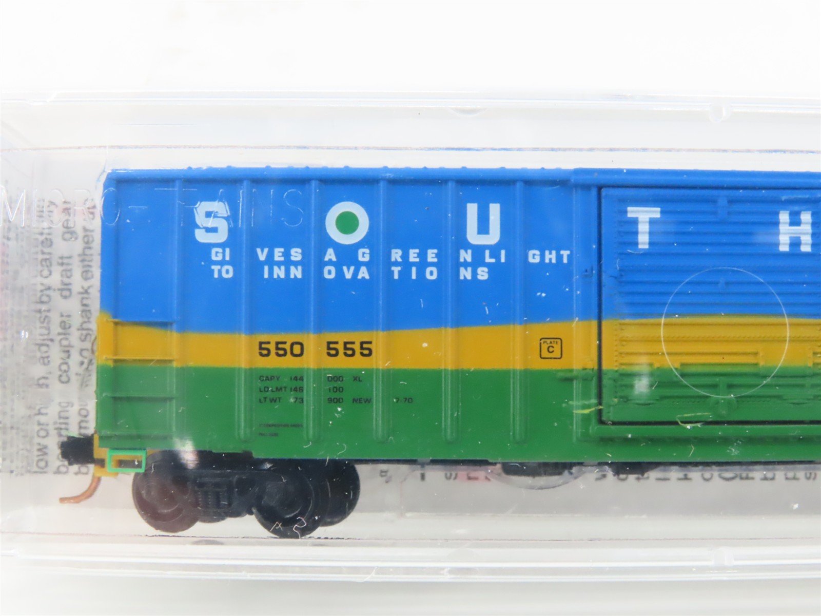N Scale Micro-Trains MTL 25610 Southern Railway 50' Rib Side Box Car #550555