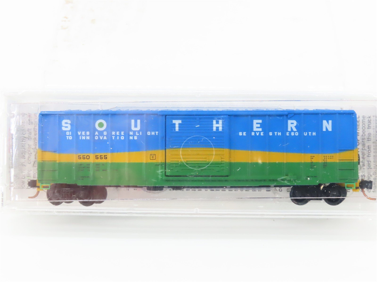 N Scale Micro-Trains MTL 25610 Southern Railway 50' Rib Side Box Car #550555