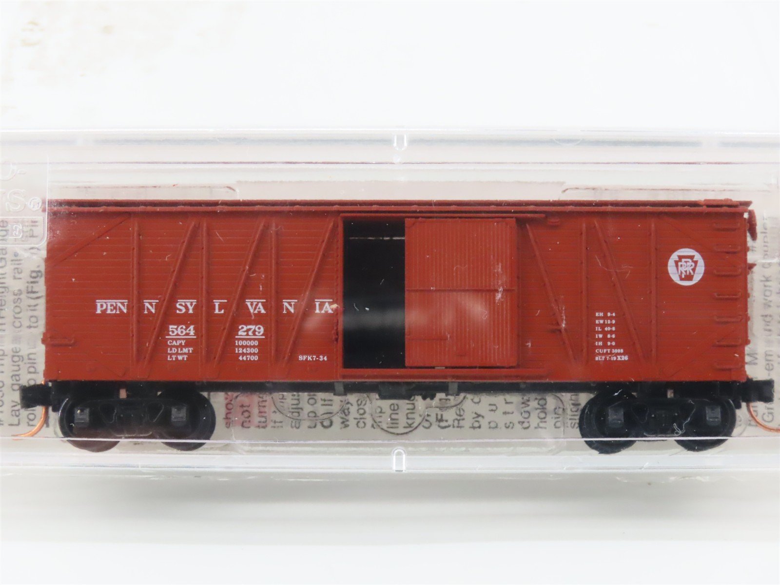 N Scale Micro-Trains MTL 28130 PRR Pennsylvania 40' Single Door Box Car #564279