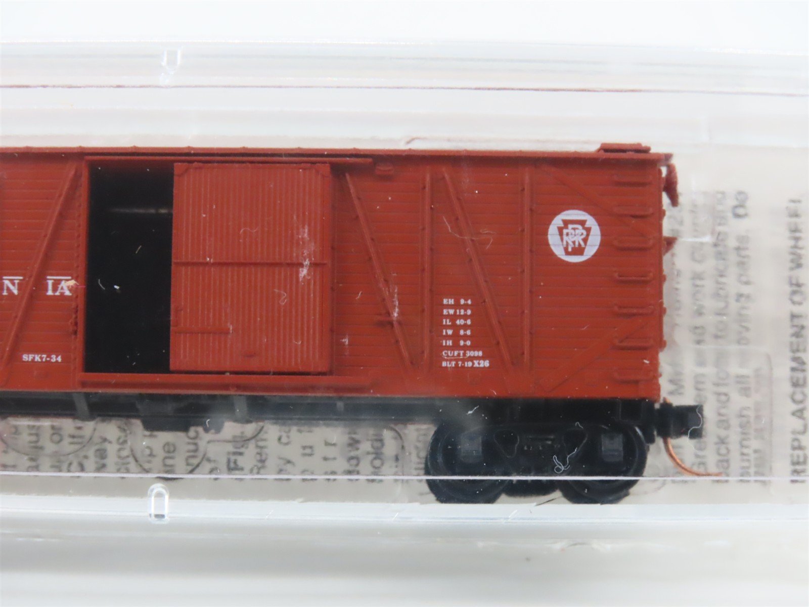 N Scale Micro-Trains MTL 28130 PRR Pennsylvania 40' Single Door Box Car #564279