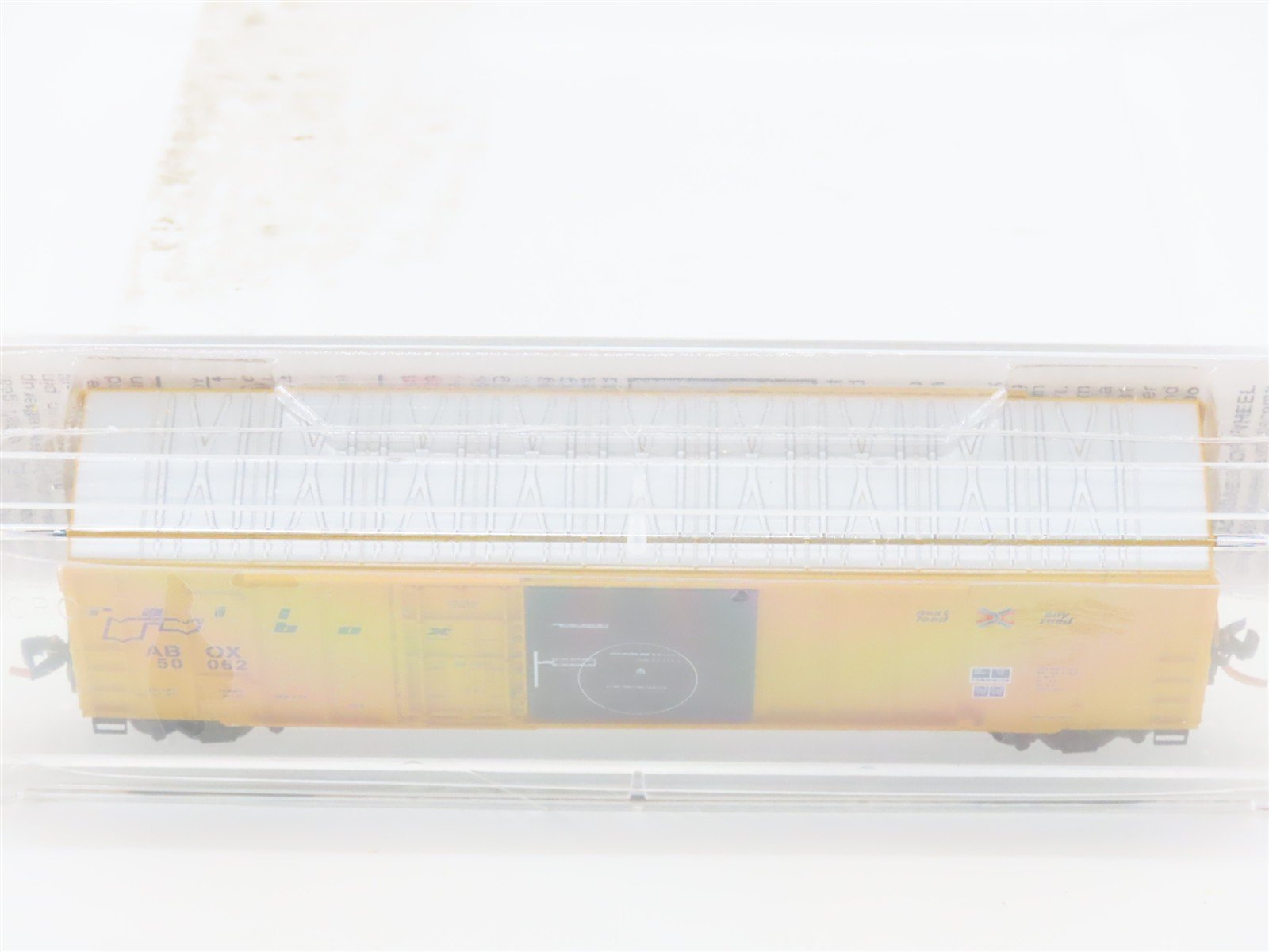 N Scale Micro-Trains MTL 26010 ABOX Railbox 50' Rib Side Box Car #50062