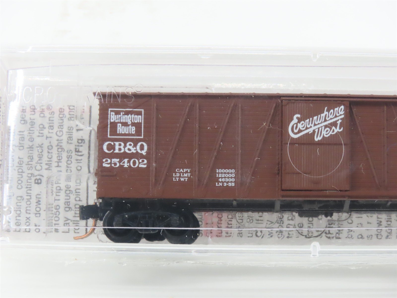 N Micro-Trains MTL 28150 CB&Q Burlington Route Everywhere West 40' Boxcar #25402