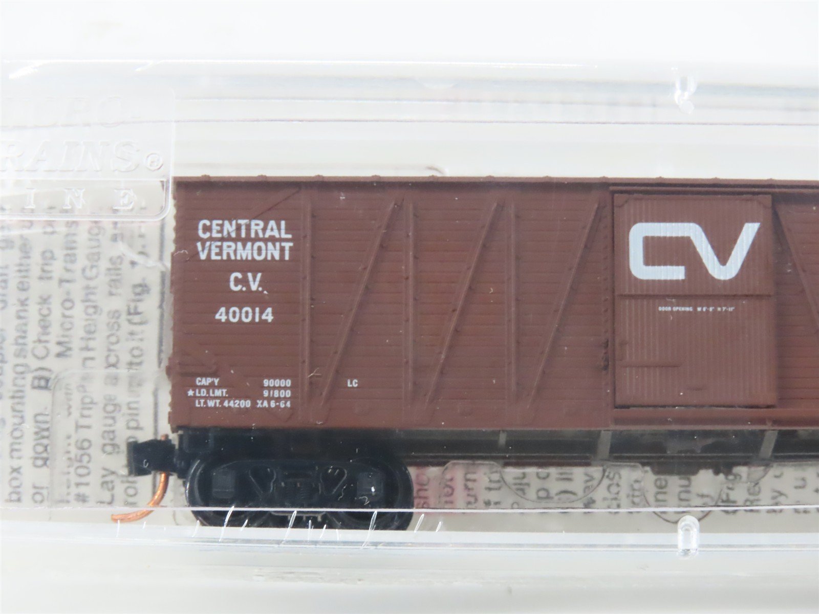 N Scale Micro-Trains MTL 28160 CV Central Vermont 40' Single Door Box Car #40014
