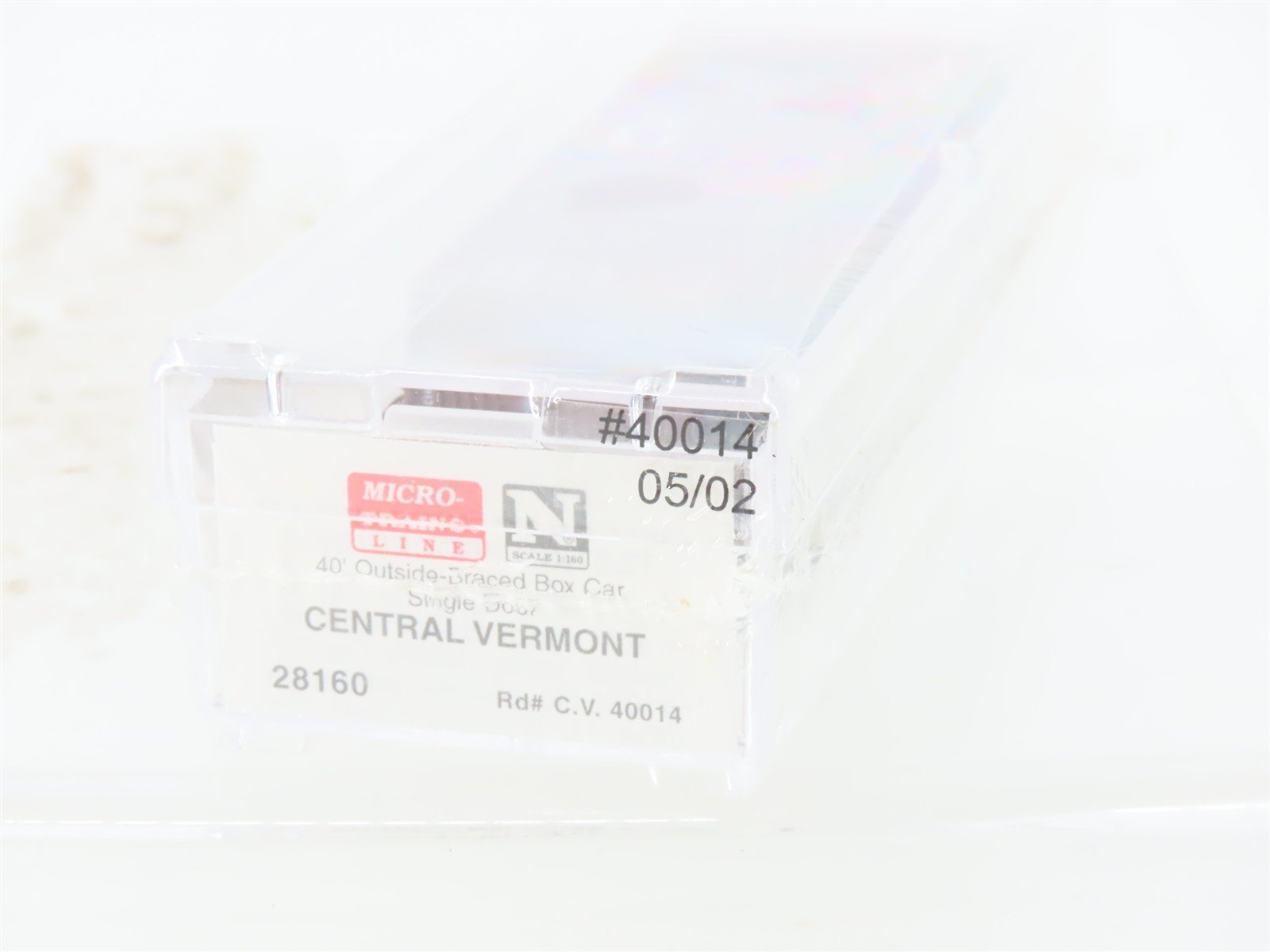 N Scale Micro-Trains MTL 28160 CV Central Vermont 40' Single Door Box Car #40014