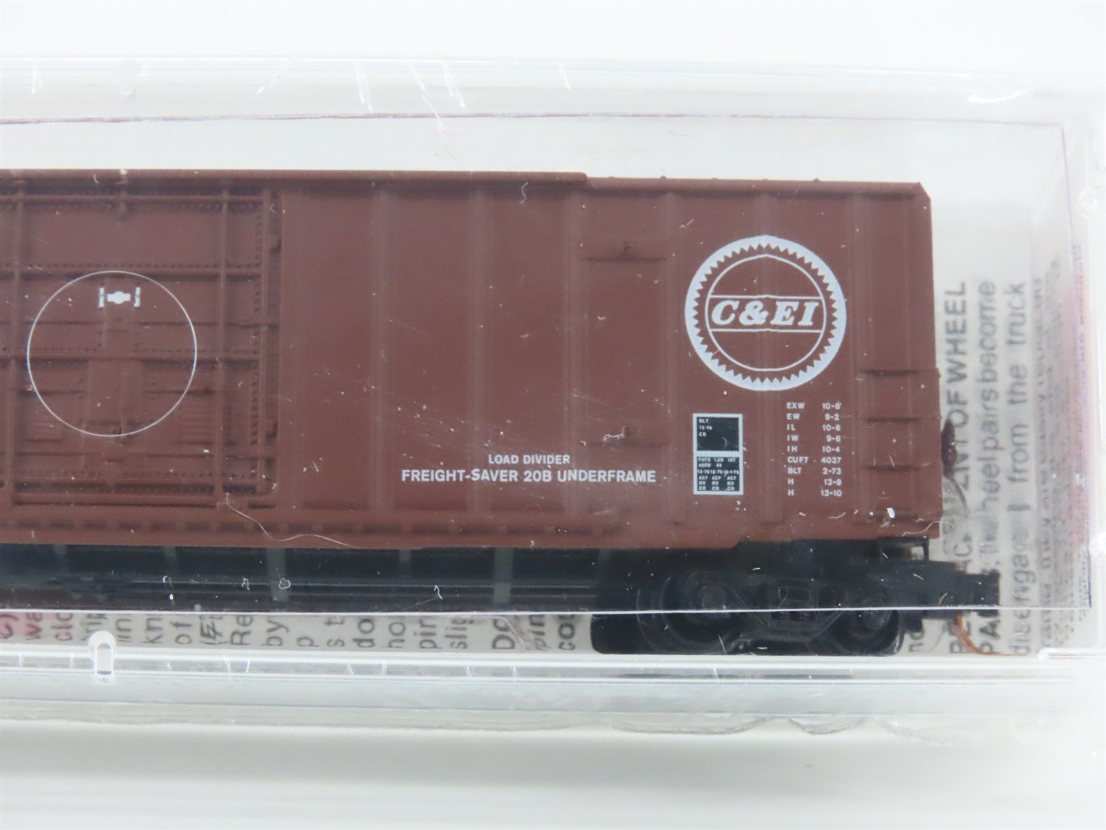 N Scale Micro-Trains MTL 27030 C&EI Chicago & Eastern Illinois 50' Boxcar 252825