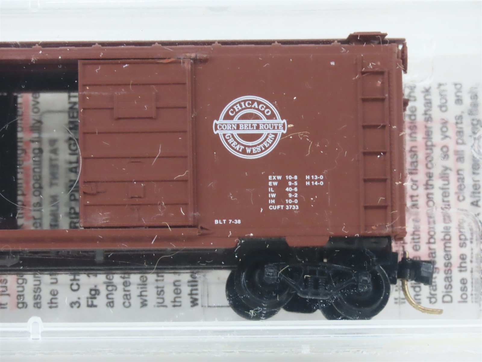 N Scale Micro-Trains MTL 20950 CGW Corn Belt Route 40' Single Door Boxcar #90017