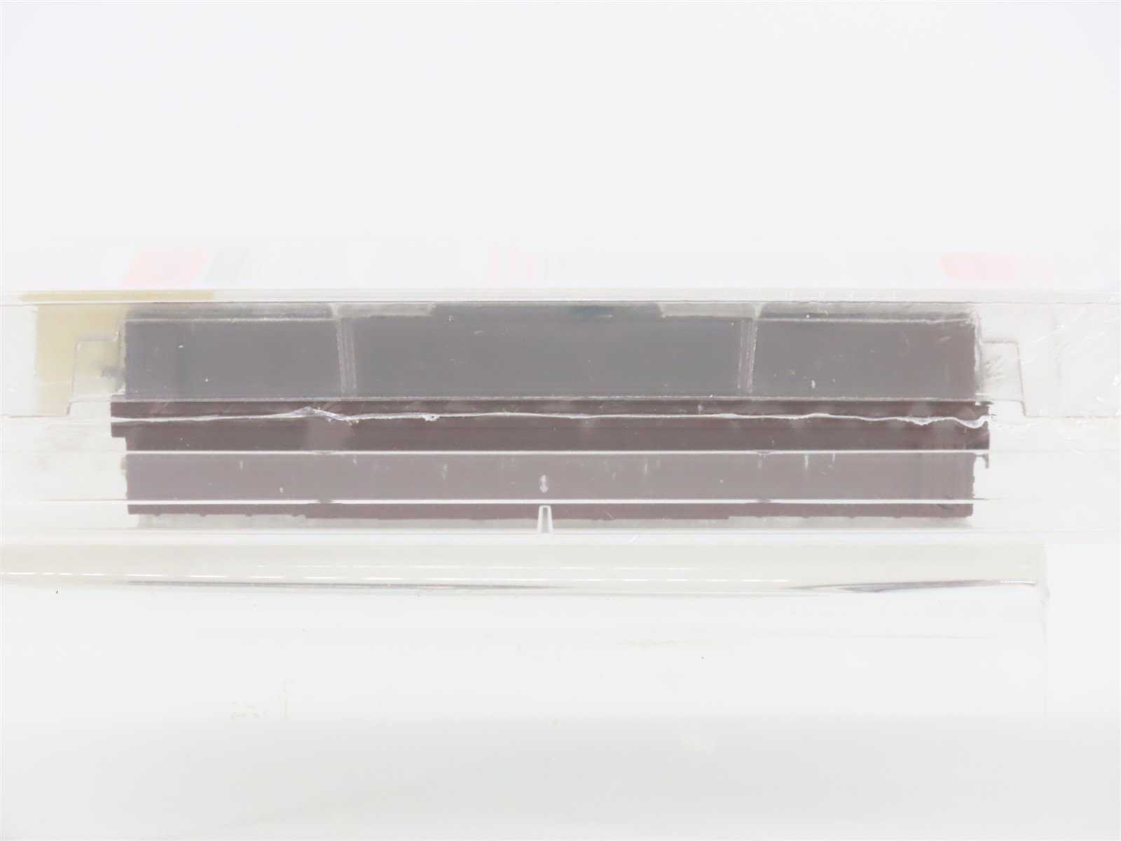 N Scale Micro-Trains MTL 29030 NP Northern Pacific 50' Automobile Box Car #8006