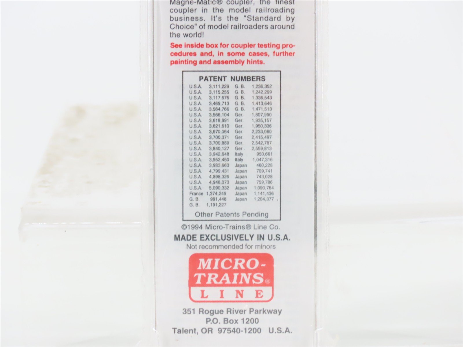 N Scale Micro-Trains MTL 29030 NP Northern Pacific 40' Automobile Box Car #8006
