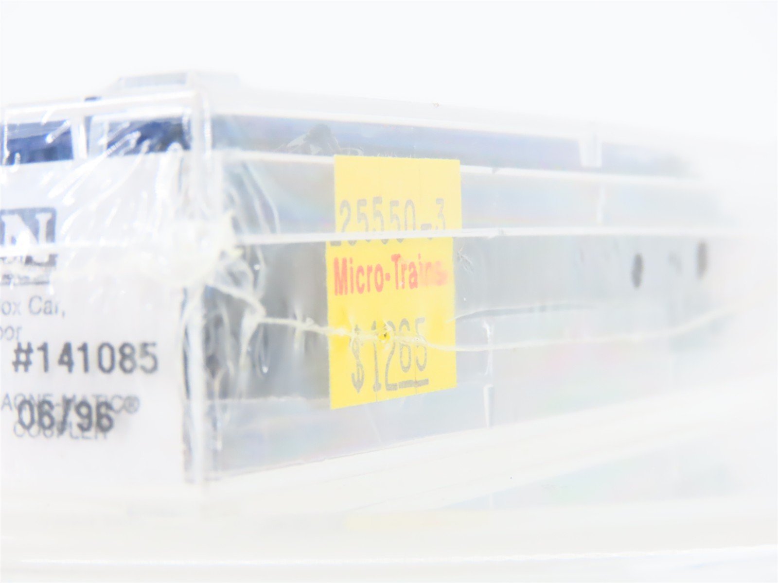 N Scale Micro-Trains MTL 25550/3 CSXT CSX 50' Rib Side Single Door Boxcar 141085