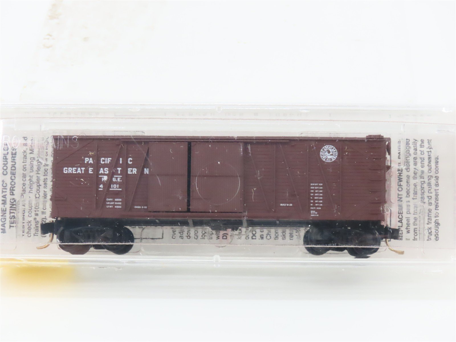 N Scale Micro-Trains MTL 29080 PGE Pacific Great Eastern 40' Box Car #4101