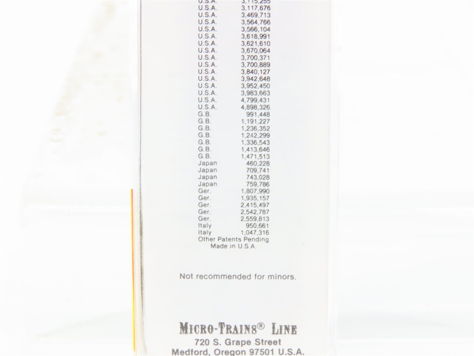 N Scale Micro-Trains MTL 30050 SP Southern Pacific 50' Rib Side Box Car #246535