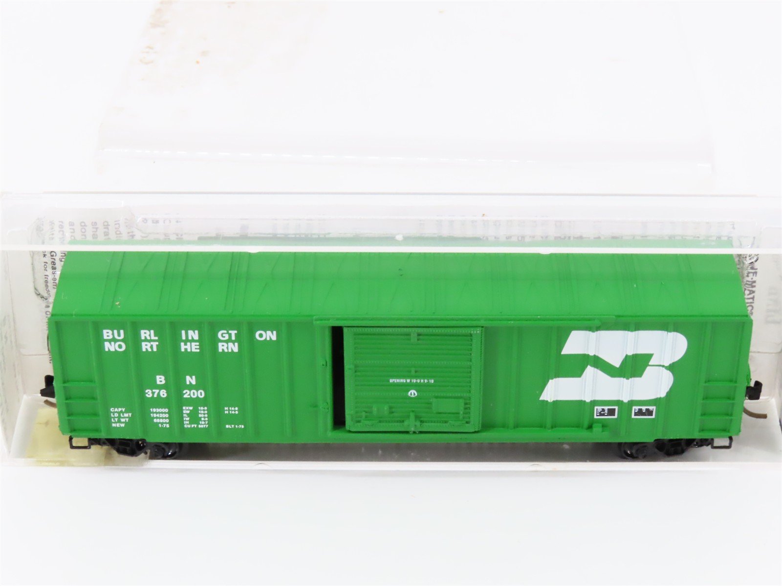 N Scale Kadee Micro-Trains MTL 25490 BN Burlington Northern 50' Box Car #376200