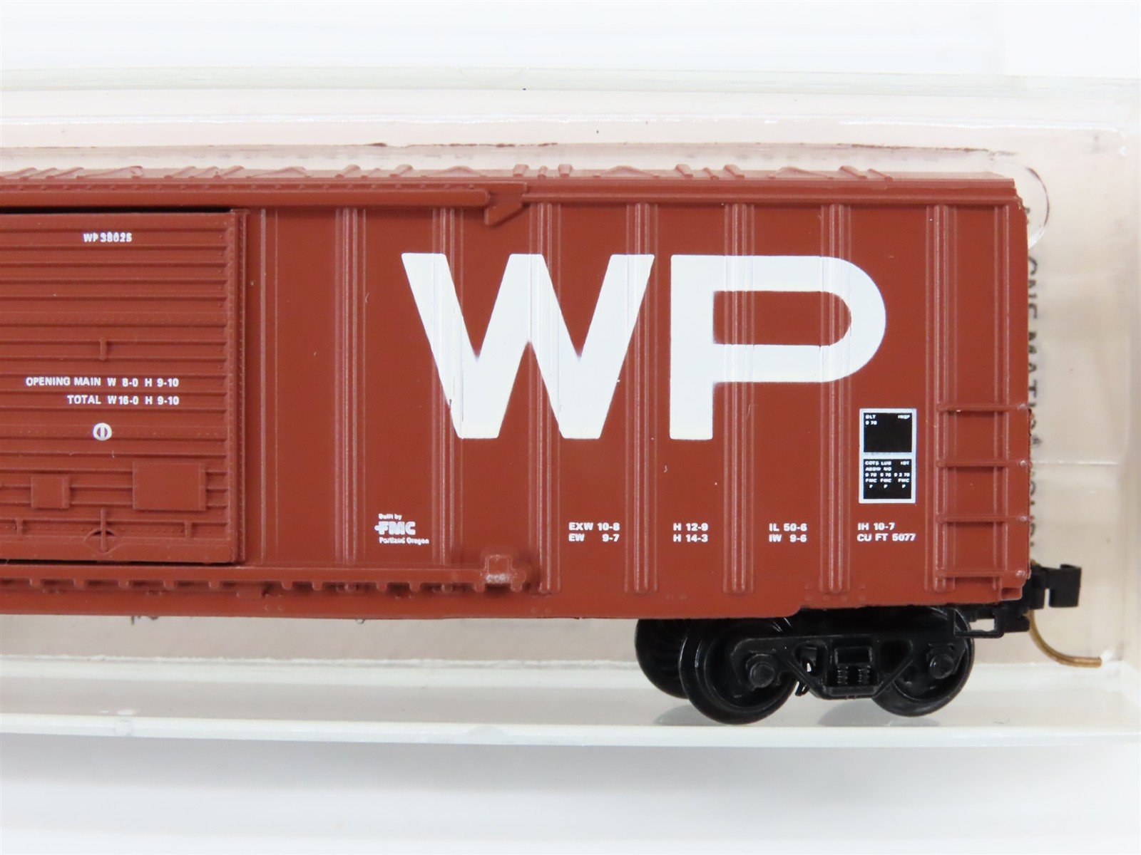 N Scale Kadee Micro-Trains MTL 30070 WP Western Pacific 50' Box Car #38025