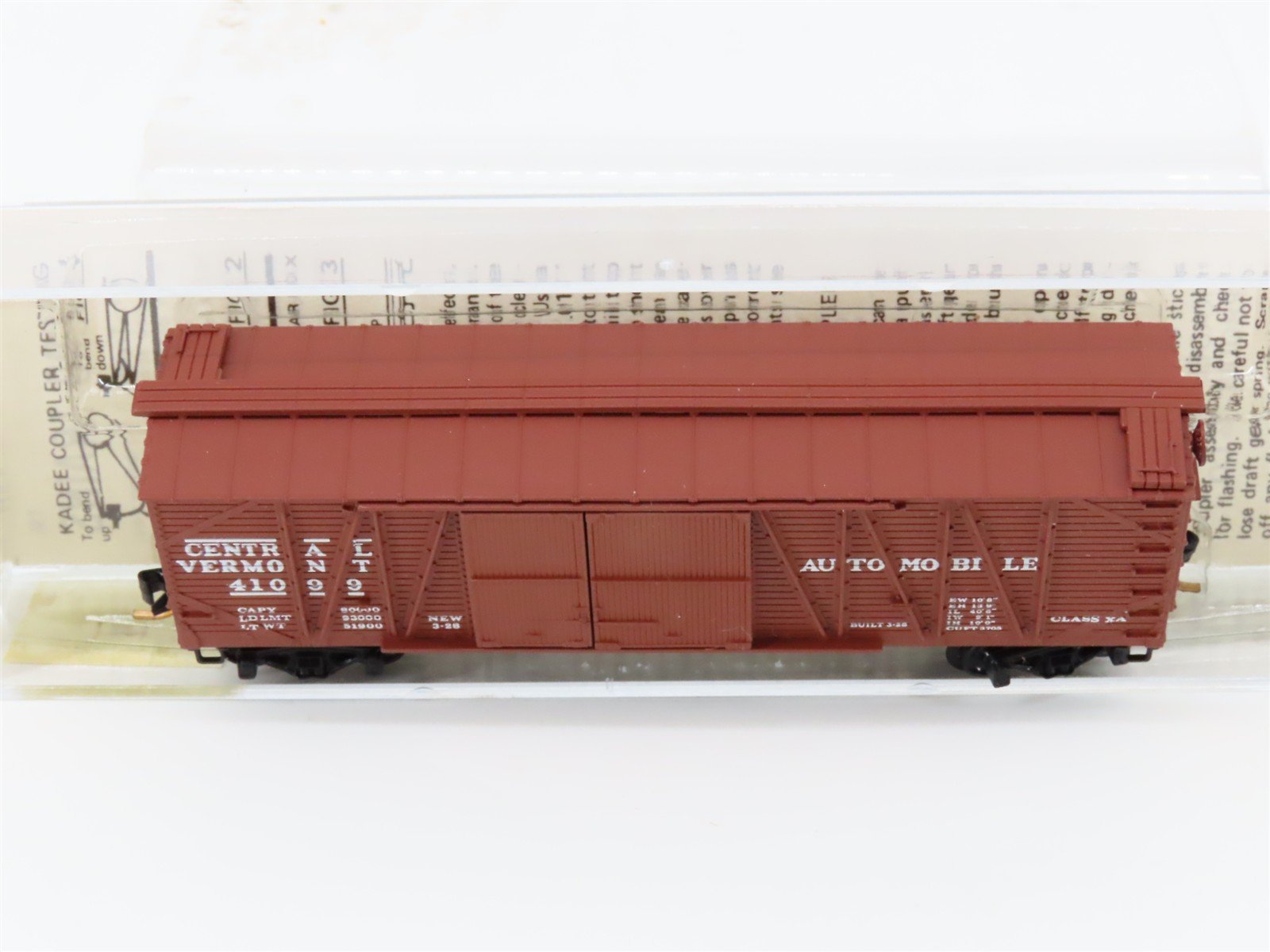 N Scale Kadee Micro-Trains MTL 29050 CV Central Vermont 40' Box Car #41099