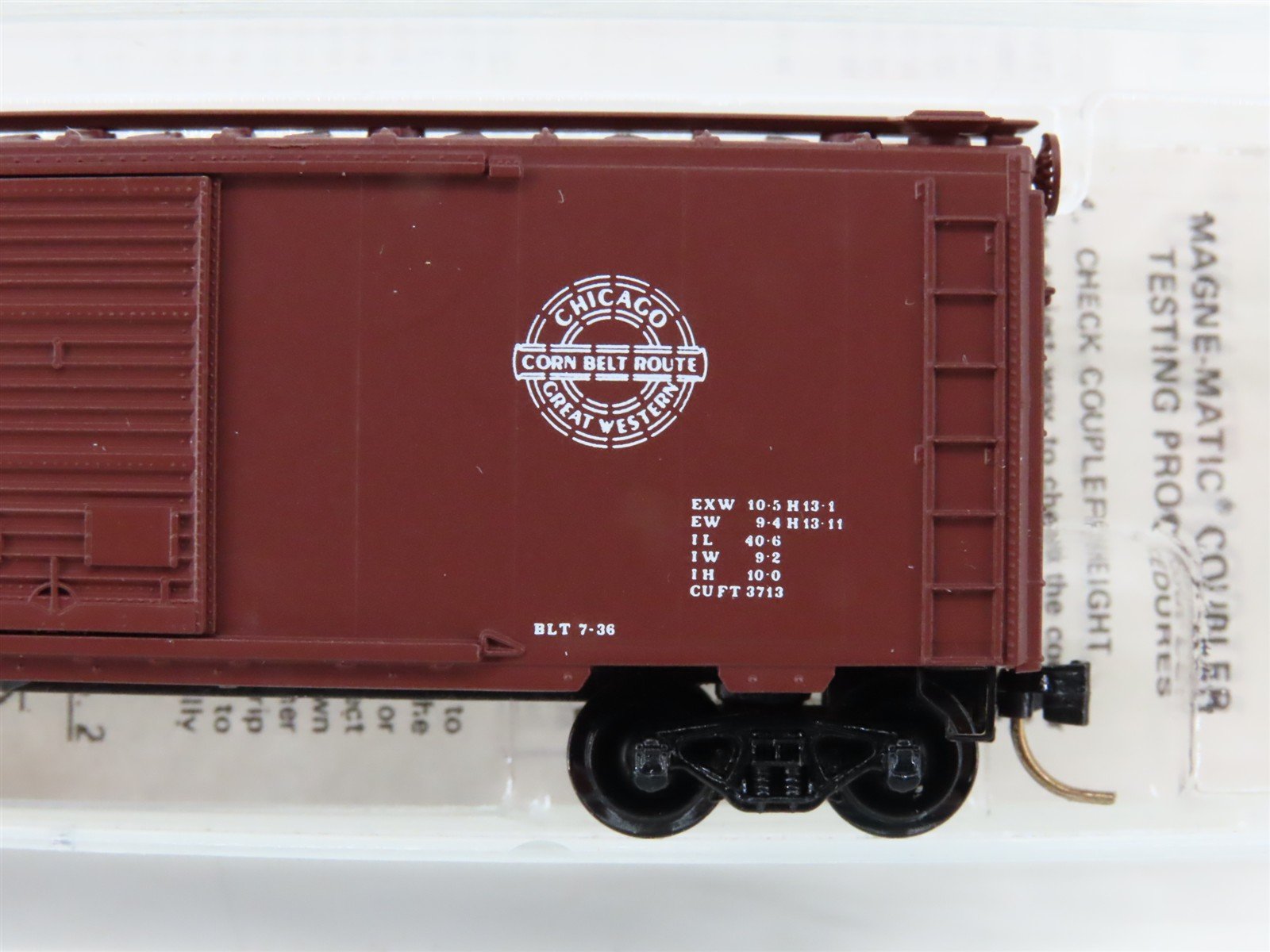 N Scale Kadee Micro-Trains MTL 20950 CGW Corn Belt Route 40' Box Car #91099