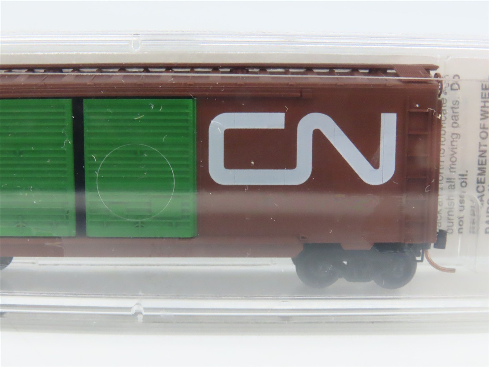 N Scale Micro-Trains MTL 23070 CN Canadian National 40' Box Car #583776