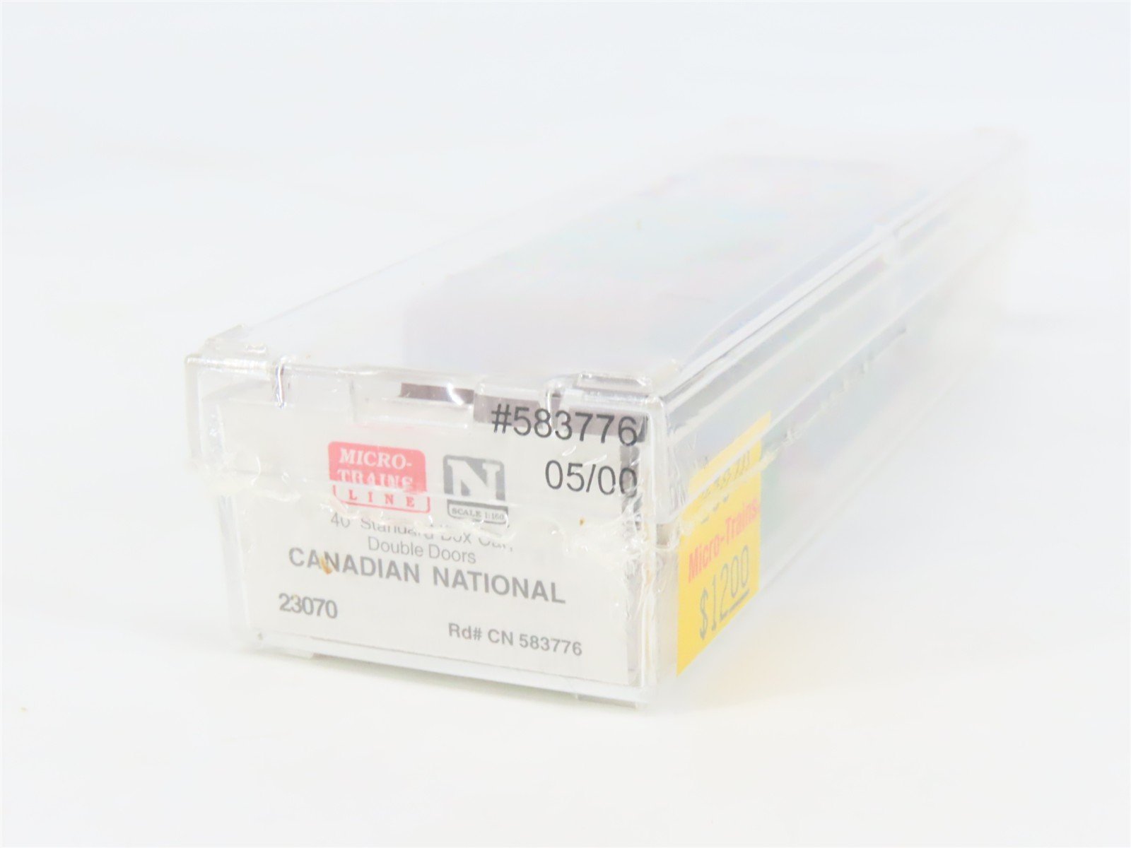 N Scale Micro-Trains MTL 23070 CN Canadian National 40' Box Car #583776