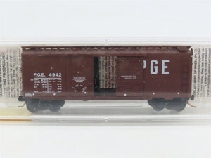 N Scale Micro-Trains MTL 22070 PGE Pacific Great Eastern 40' Box Car #4942