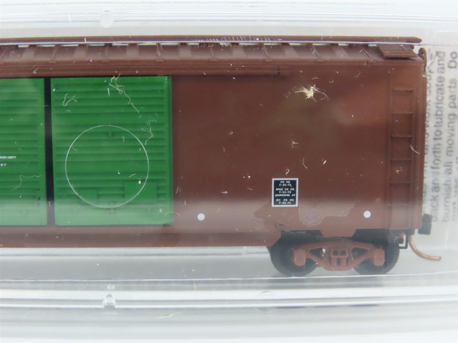 N Scale Micro-Trains MTL 23260 DWC Duluth Winnipeg & Pacific 40' Box Car #582225