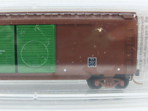 N Scale Micro-Trains MTL 23260 DWC Duluth Winnipeg & Pacific 40' Box Car #582225