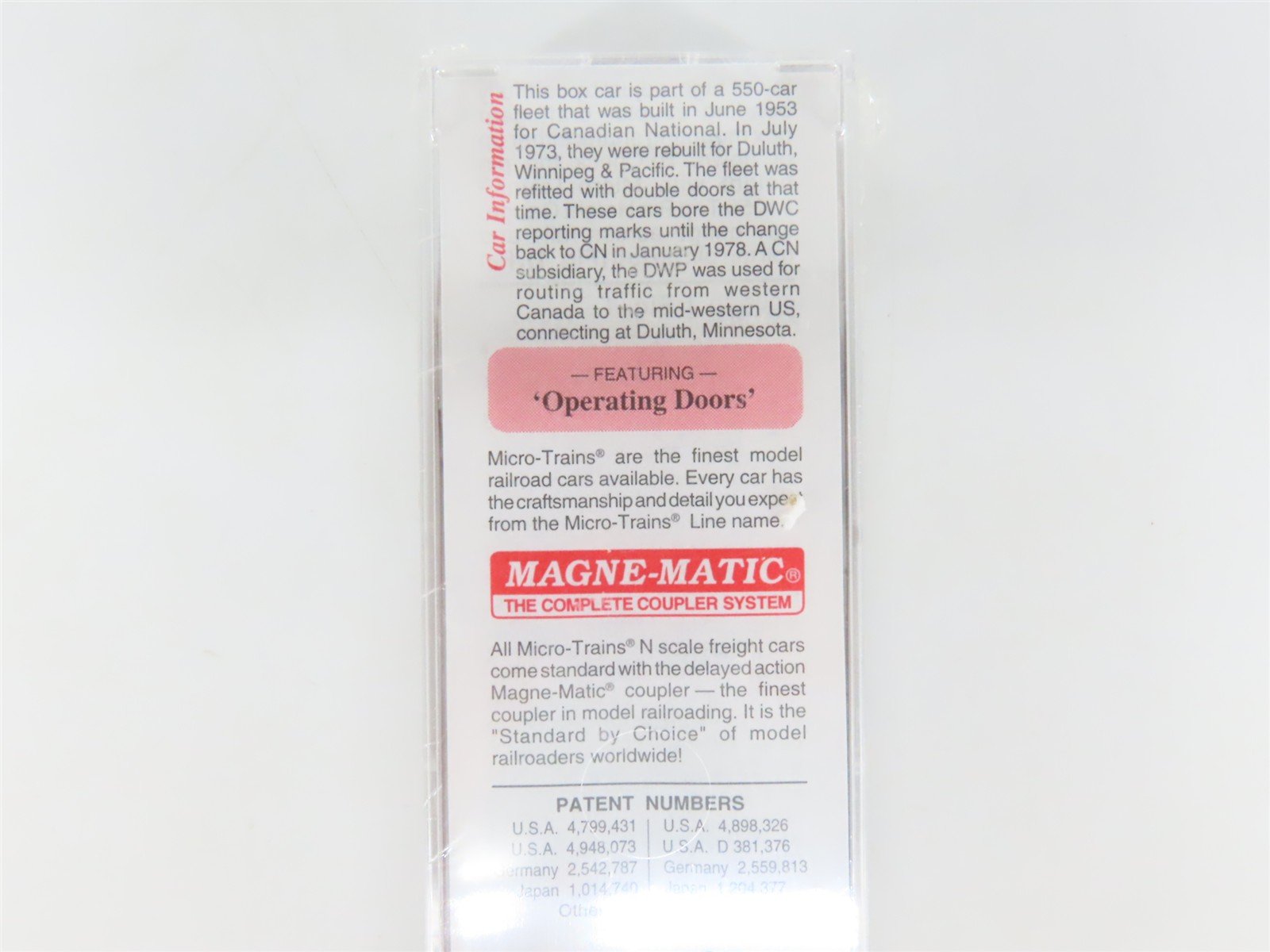 N Scale Micro-Trains MTL 23260 DWC Duluth Winnipeg & Pacific 40' Box Car #582225