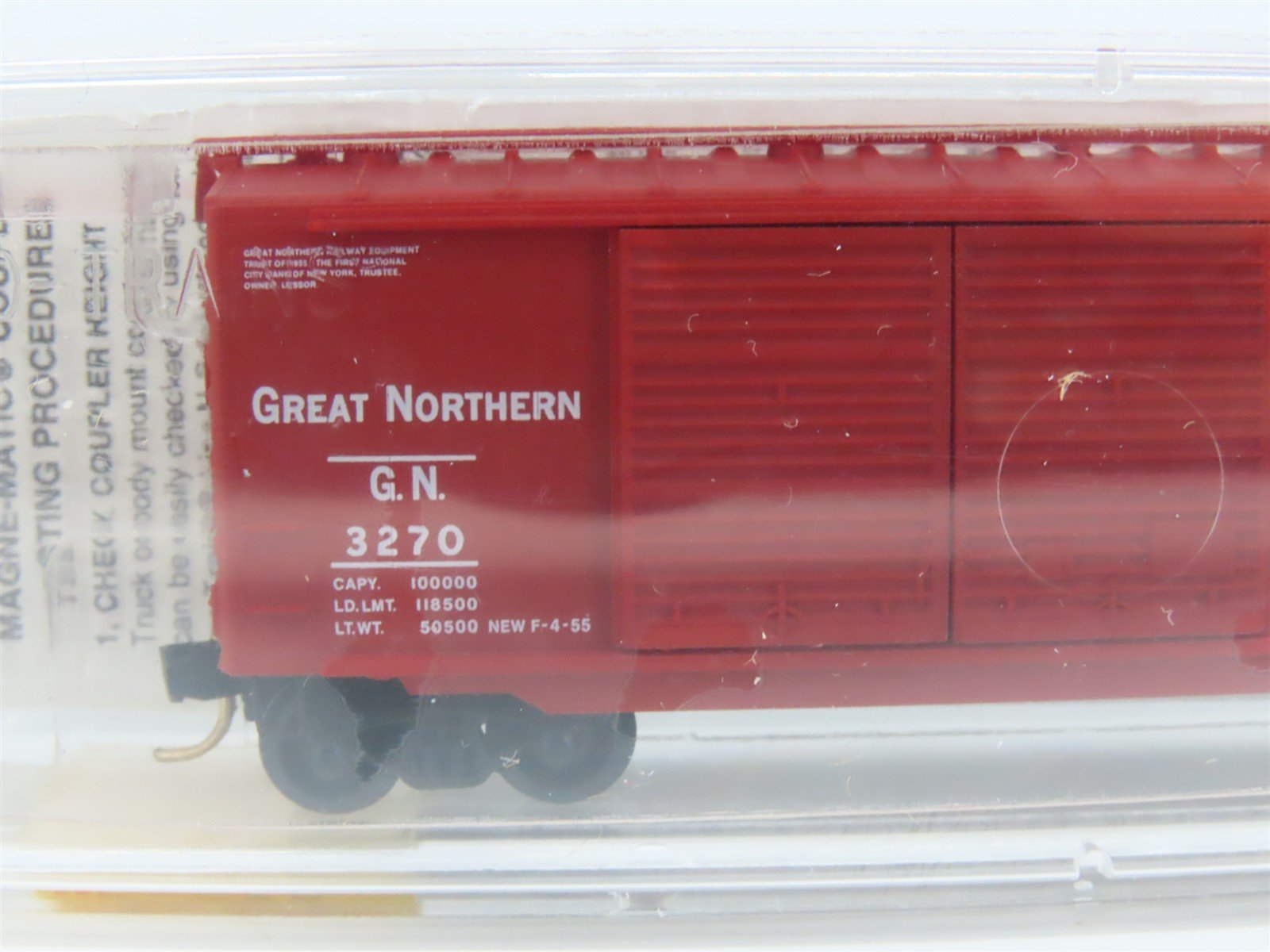 N Scale Micro-Trains MTL 23060 GN Great Northern 40' Double Door Box Car #3270
