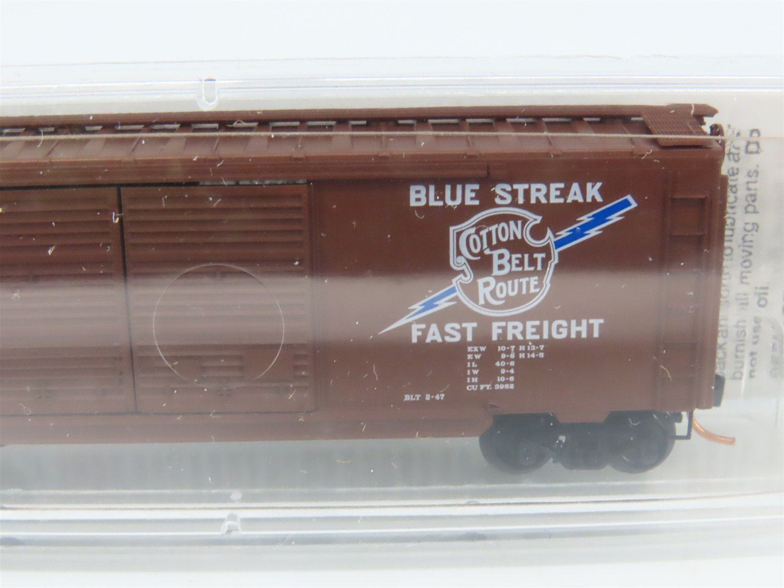 N Scale Micro-Trains MTL 23030 SSW Cotton Belt Blue Streak 40' Box Car #46435