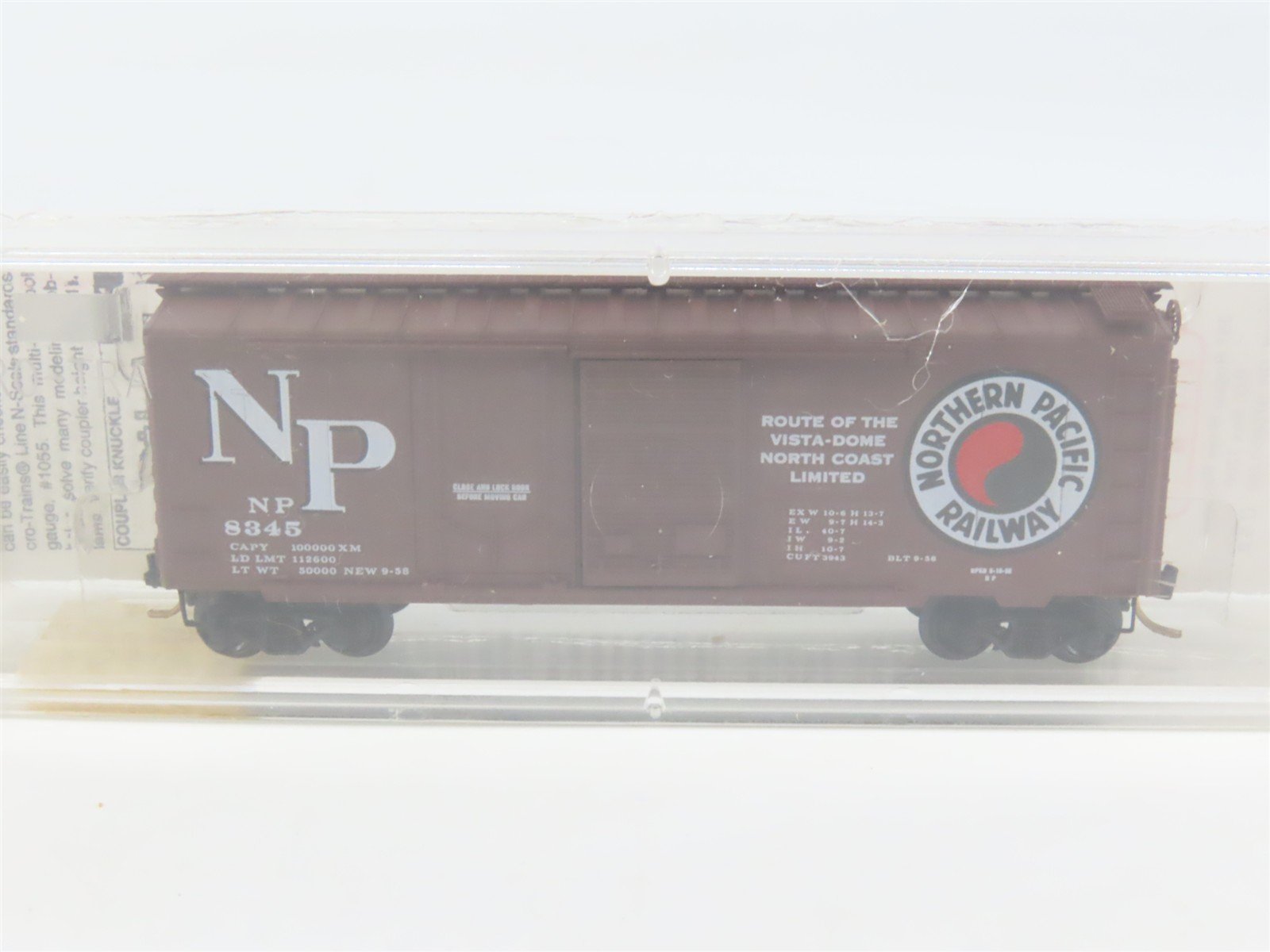 N Scale Micro-Trains MTL 22040 NP Northern Pacific Vista-Dome 40' Box Car #8345