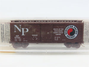 N Scale Micro-Trains MTL 22040 NP Northern Pacific Vista-Dome 40' Box Car #8723
