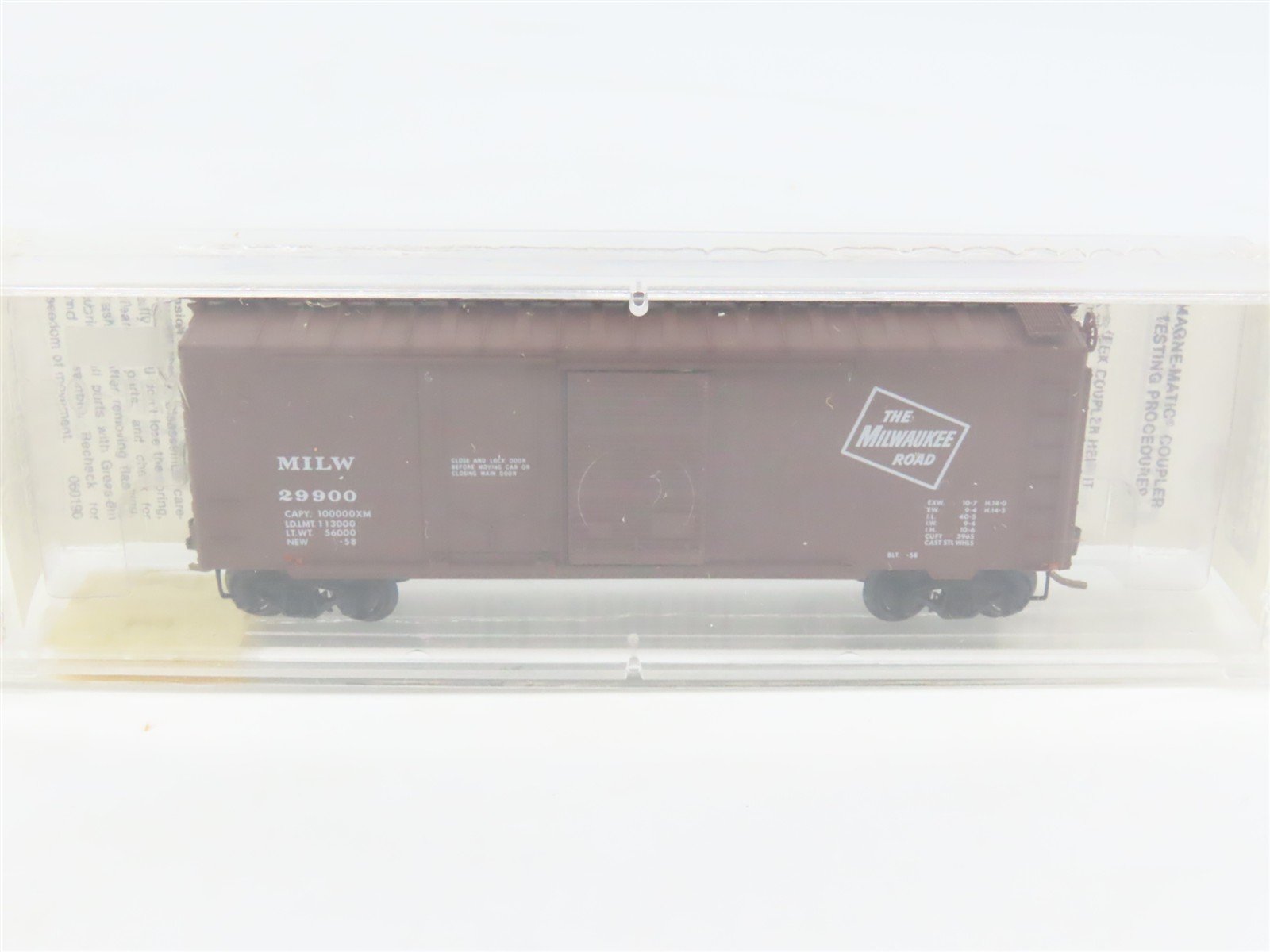 N Scale Micro-Trains MTL 22180 MILW Milwaukee Road 40' Box Car #29900