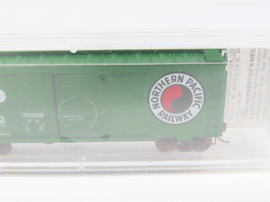 N Scale Micro-Trains MTL 22090 NP Northern Pacific 40' Box Car #8133