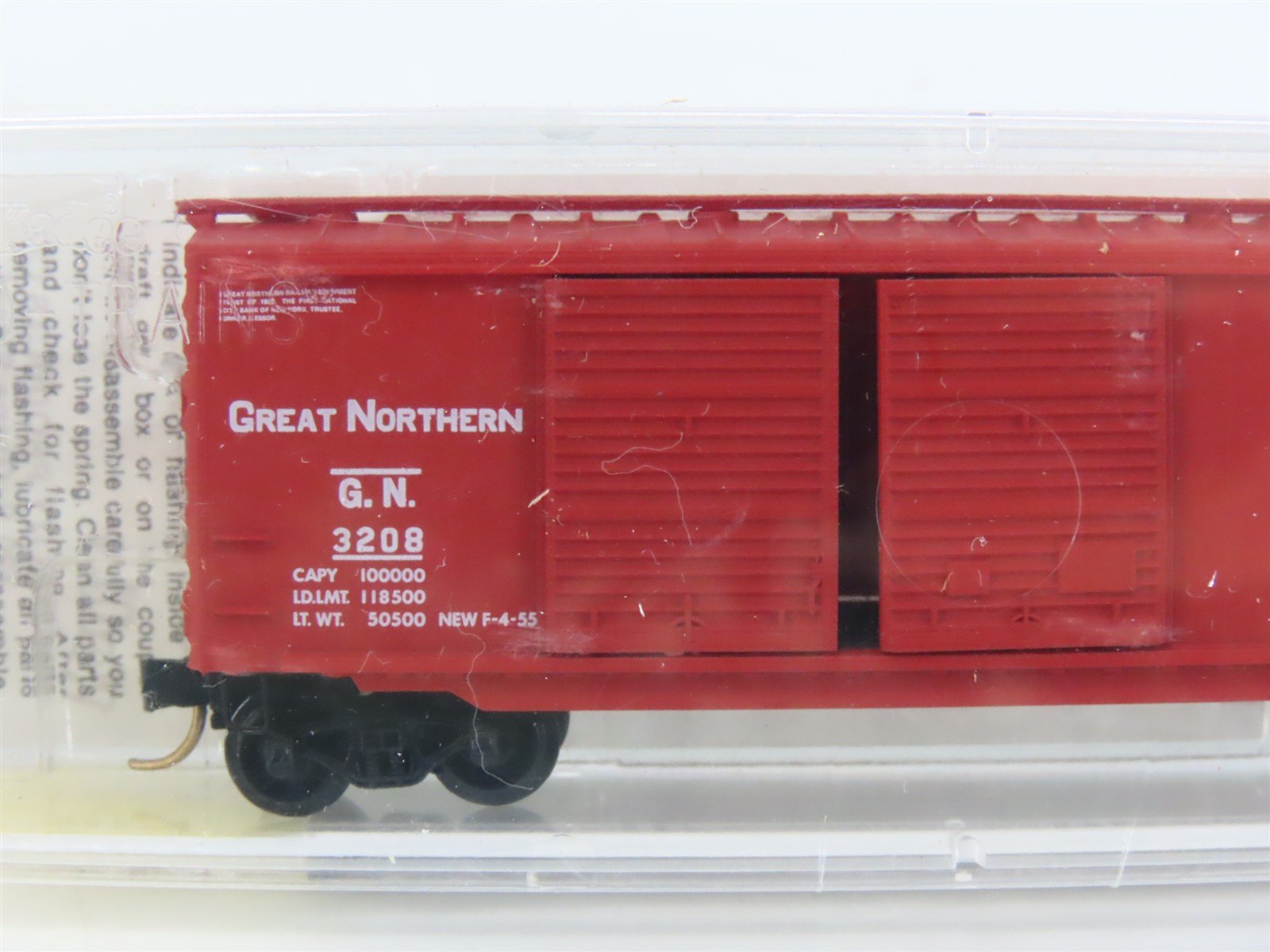 N Scale Kadee Micro-Trains MTL 23060 GN Great Northern 40' Box Car #3208