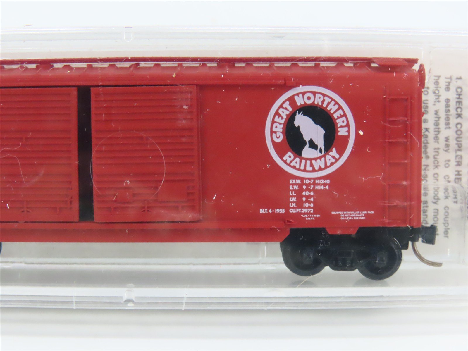 N Scale Kadee Micro-Trains MTL 23060 GN Great Northern 40' Box Car #3208