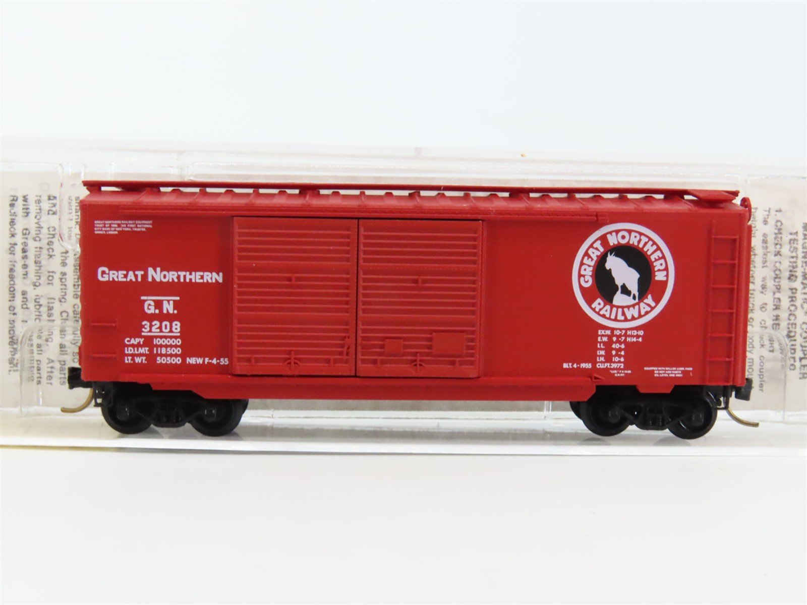 N Scale Kadee Micro-Trains MTL 23060 GN Great Northern 40' Box Car #3208