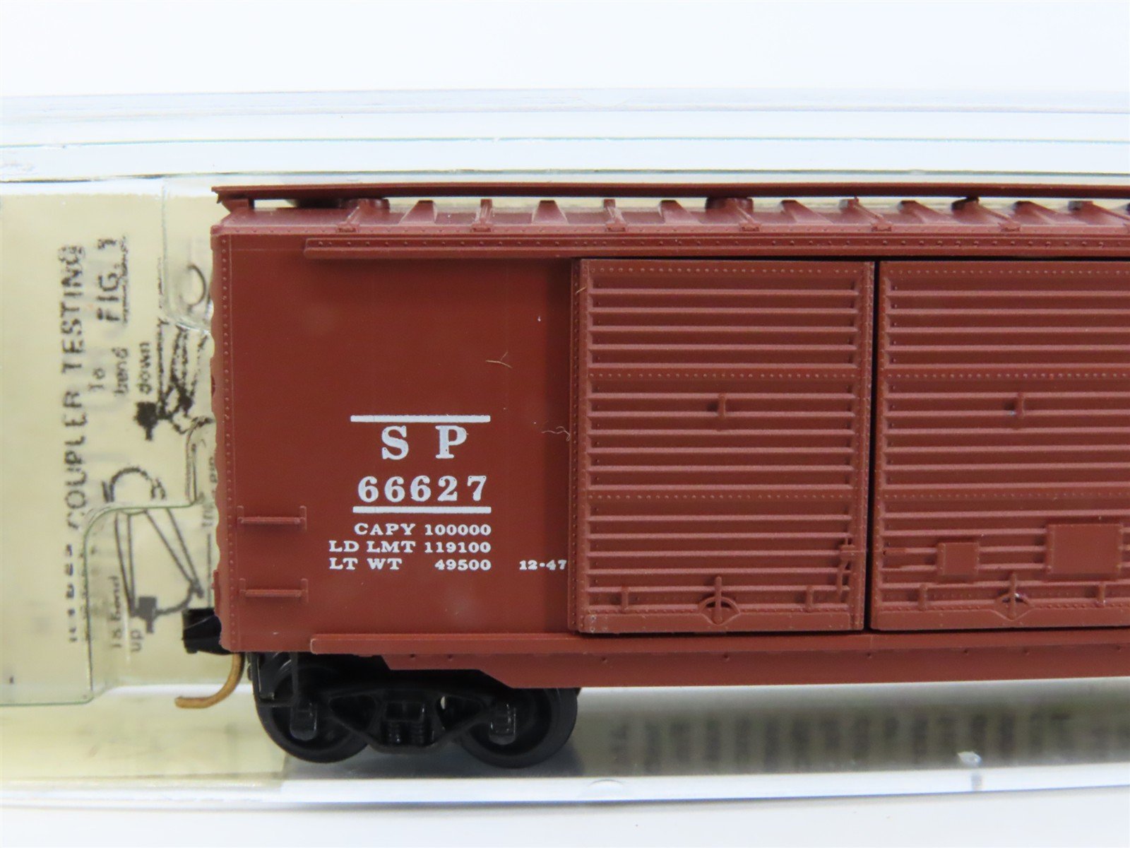 N Scale Kadee Micro-Trains MTL 23020 SP Southern Pacific 40' Box Car #66627
