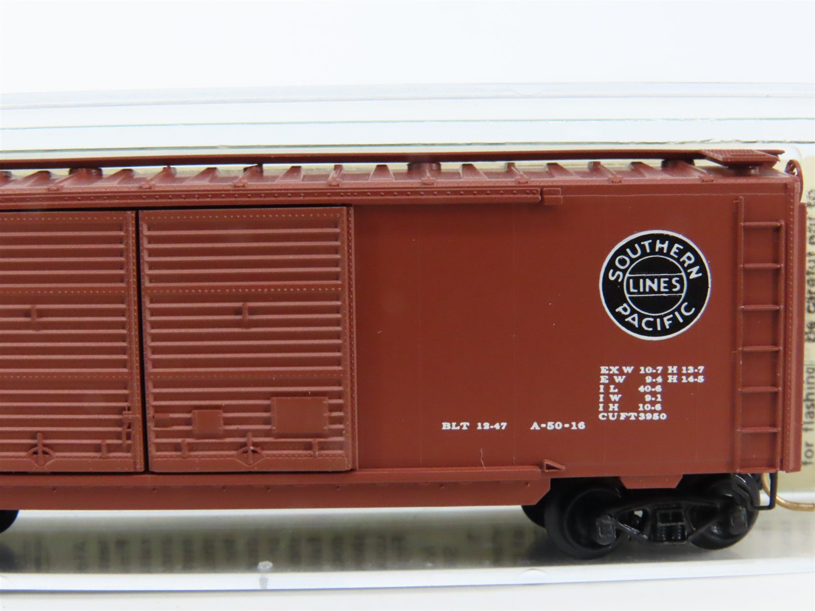 N Scale Kadee Micro-Trains MTL 23020 SP Southern Pacific 40' Box Car #66627