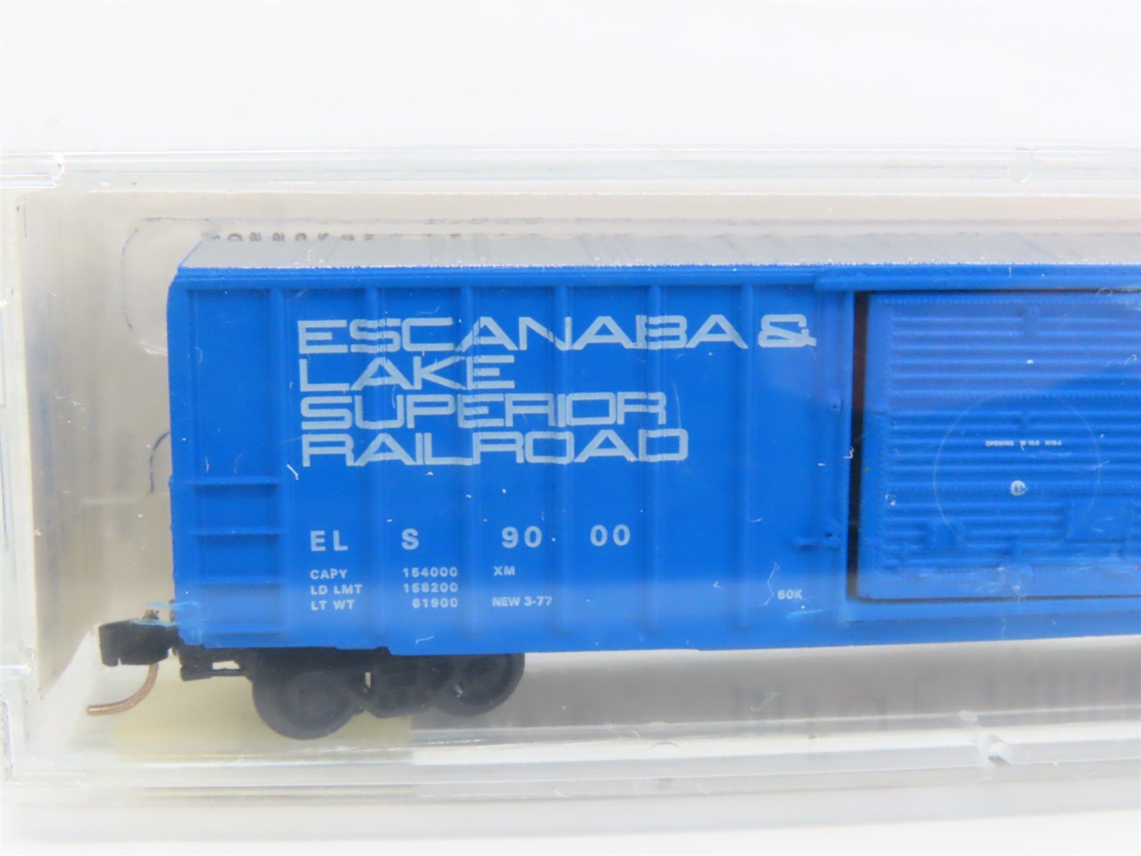 N Kadee Micro-Trains MTL 25130 ELS Escanaba & Lake Superior 50' Box Car #9000