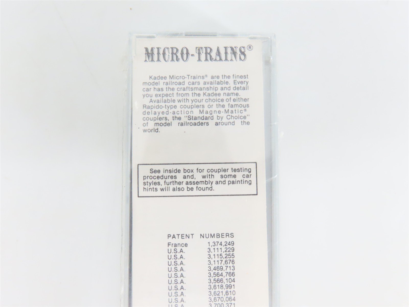 N Kadee Micro-Trains MTL 25130 ELS Escanaba & Lake Superior 50' Box Car #9000
