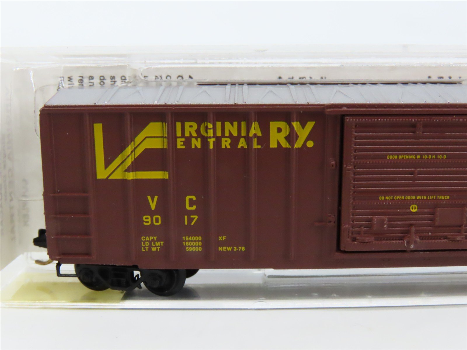 N Scale Kadee Micro-Trains MTL 25480 VC Virginia Central 50' Box Car #9017
