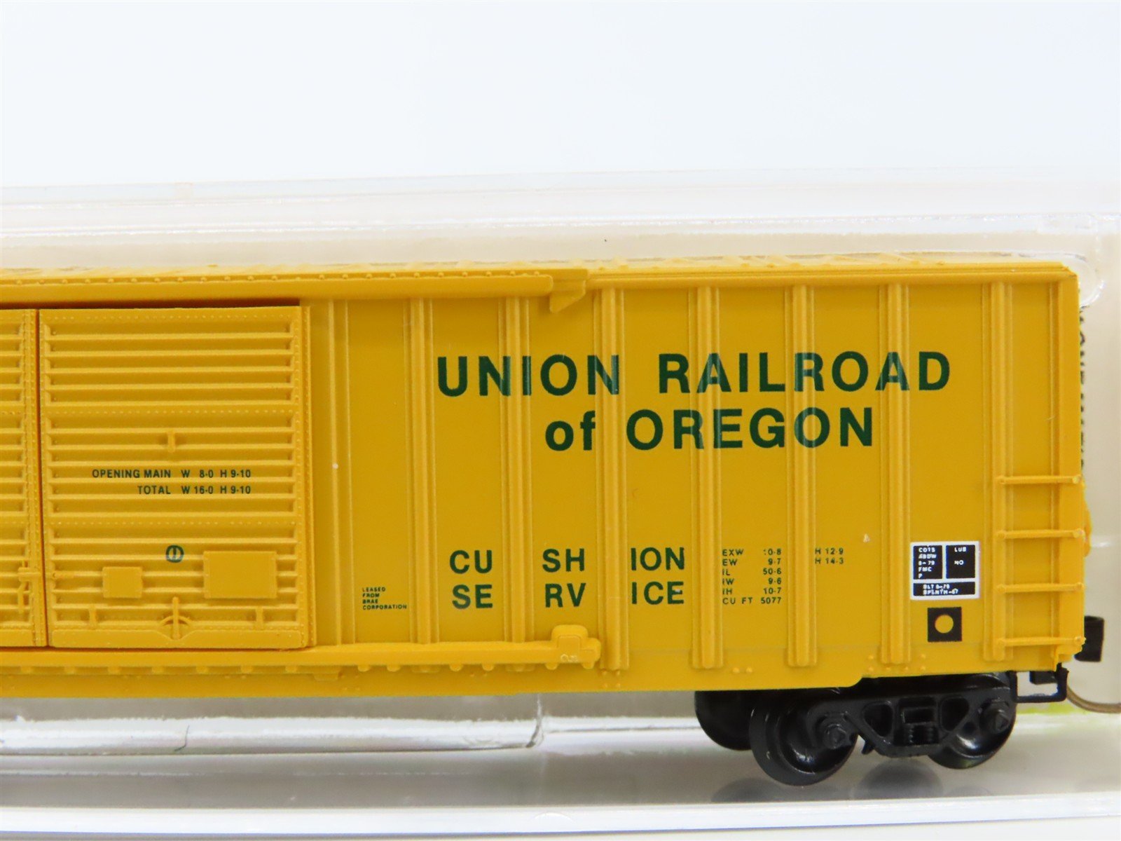 N Scale Micro-Trains MTL 30170 BN Union Railroad of Oregon 50' Box Car #223665