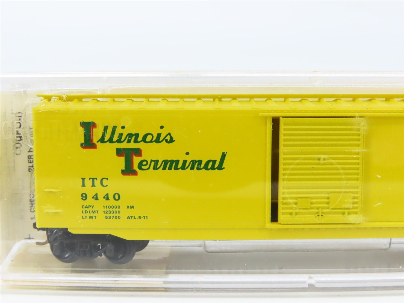 N Scale Micro-Trains MTL 31010 ITC Illinois Terminal 50' Box Car #9440