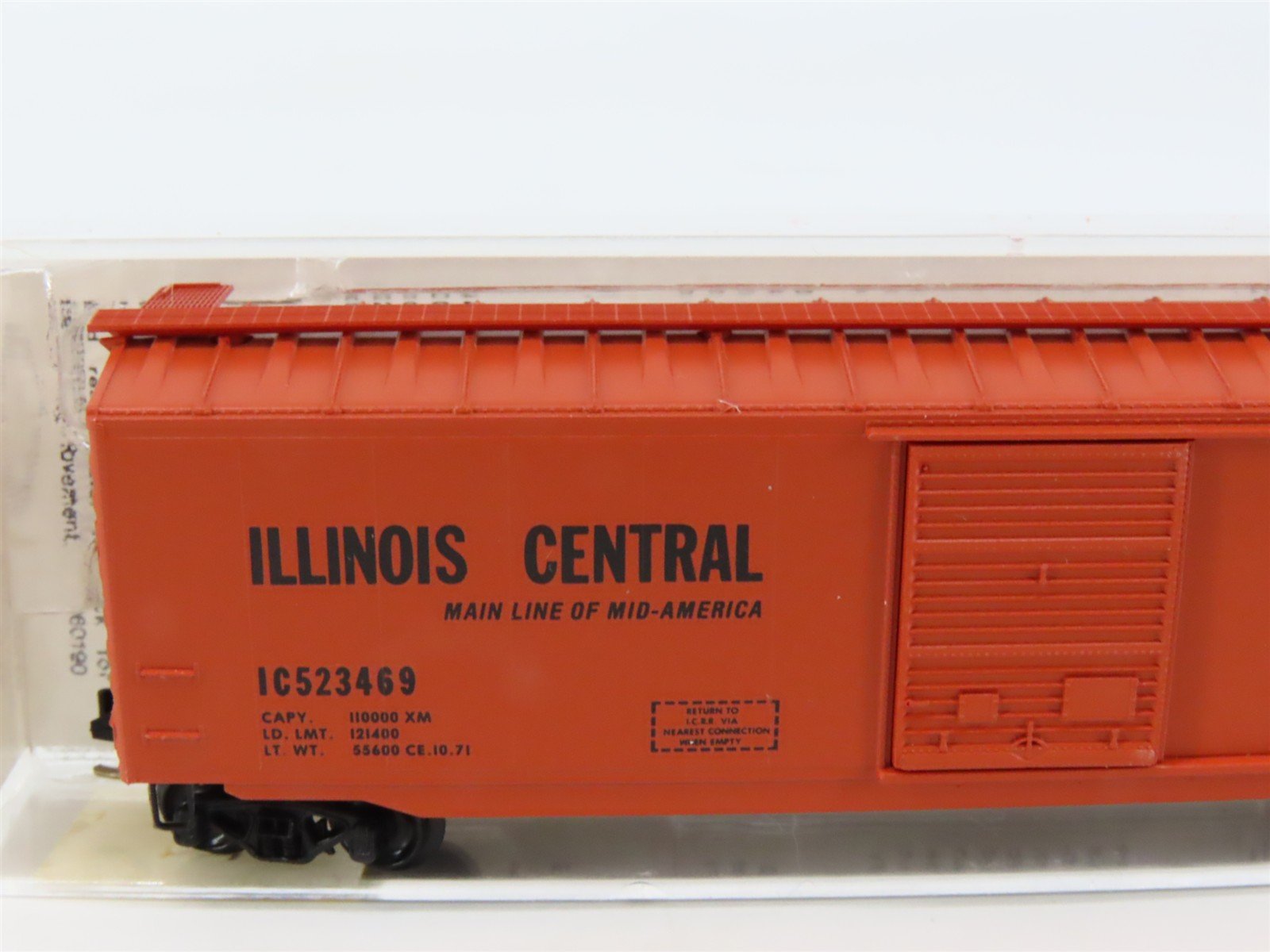 N Scale Micro-Trains MTL 31030 IC Illinois Central 50' Box Car #523469